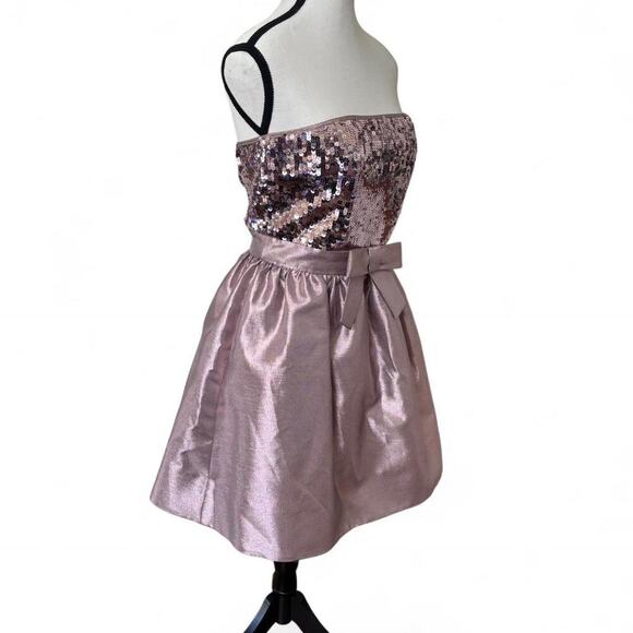y2k vtg. BETSEY JOHNSON Pink Sequin Bow Strapless mini Party‎ Dress 8 medium. - Picture 4 of 8